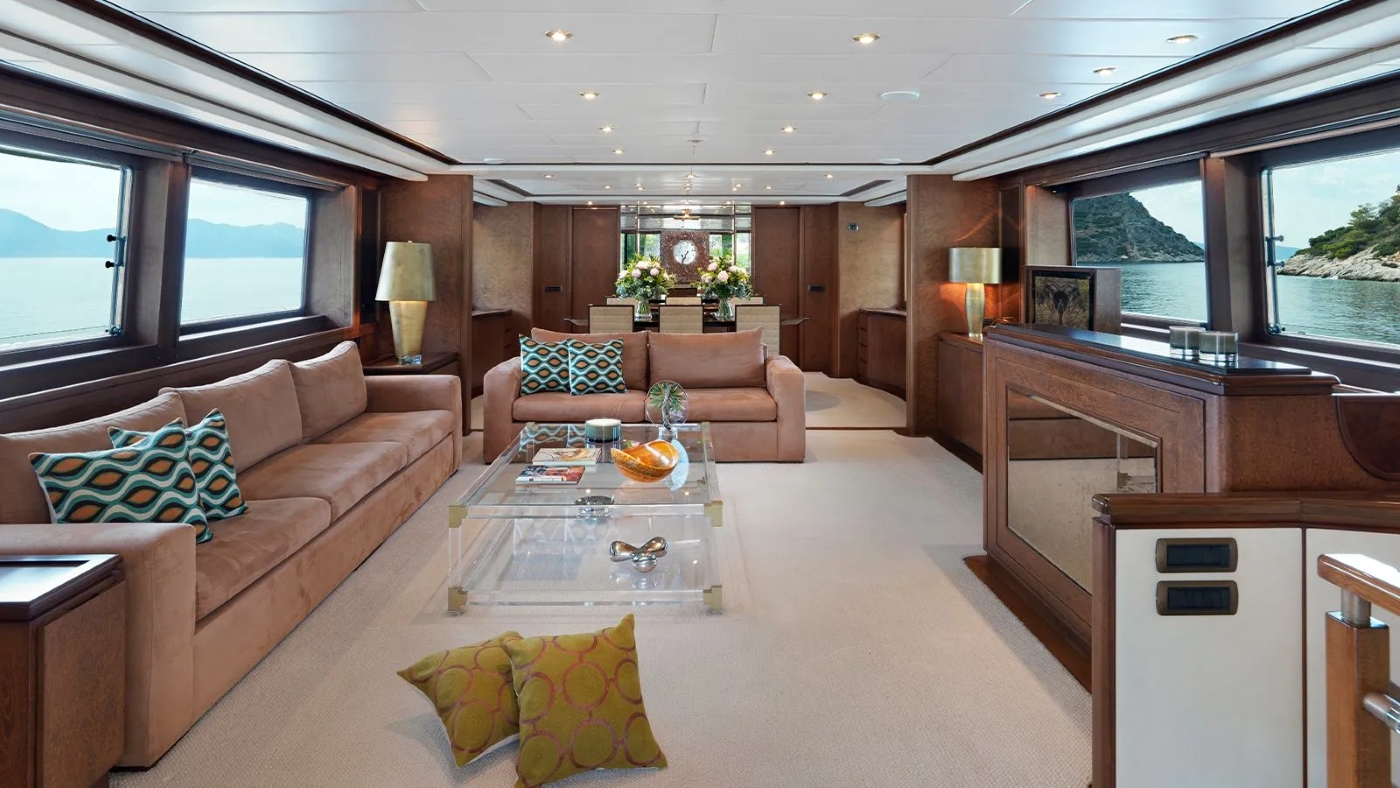 Interior Relaxation Area With Sea Views 02.jpg