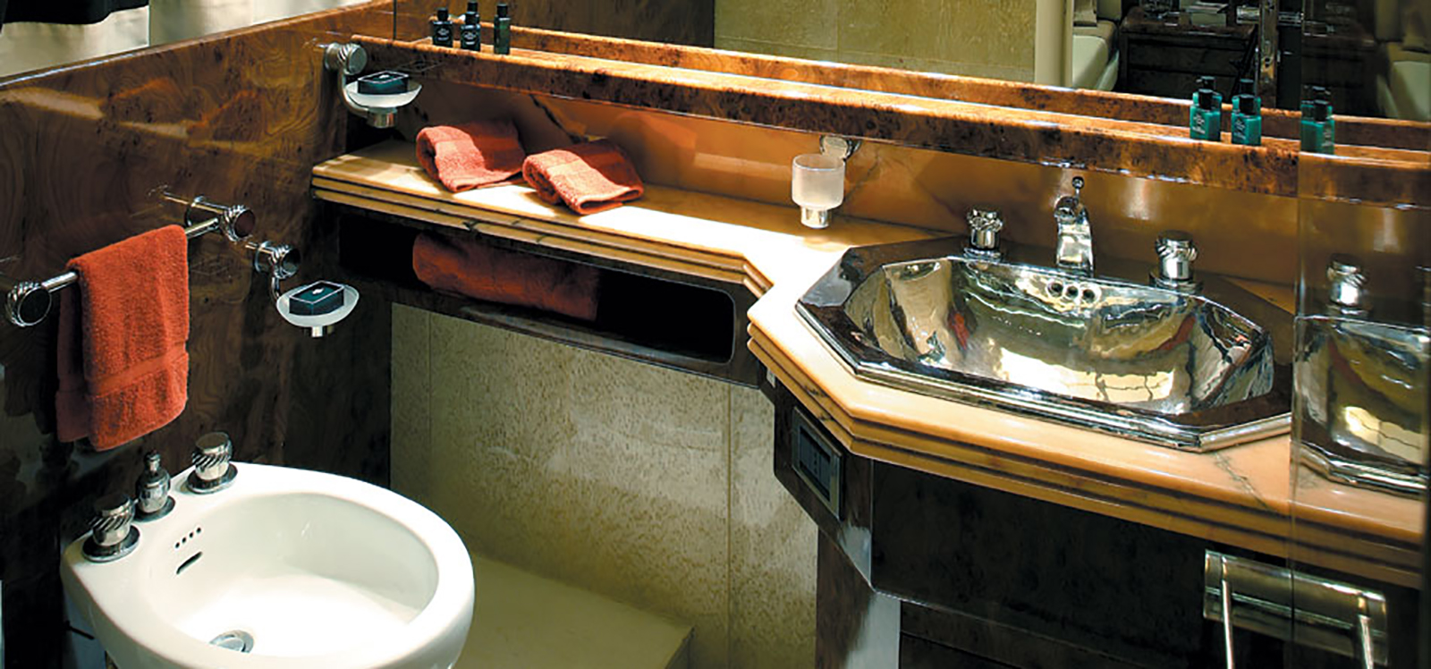 bathroom detail.jpg