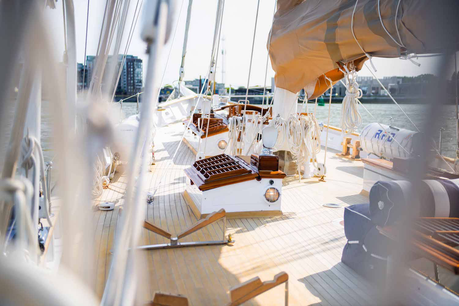 deck details.jpg