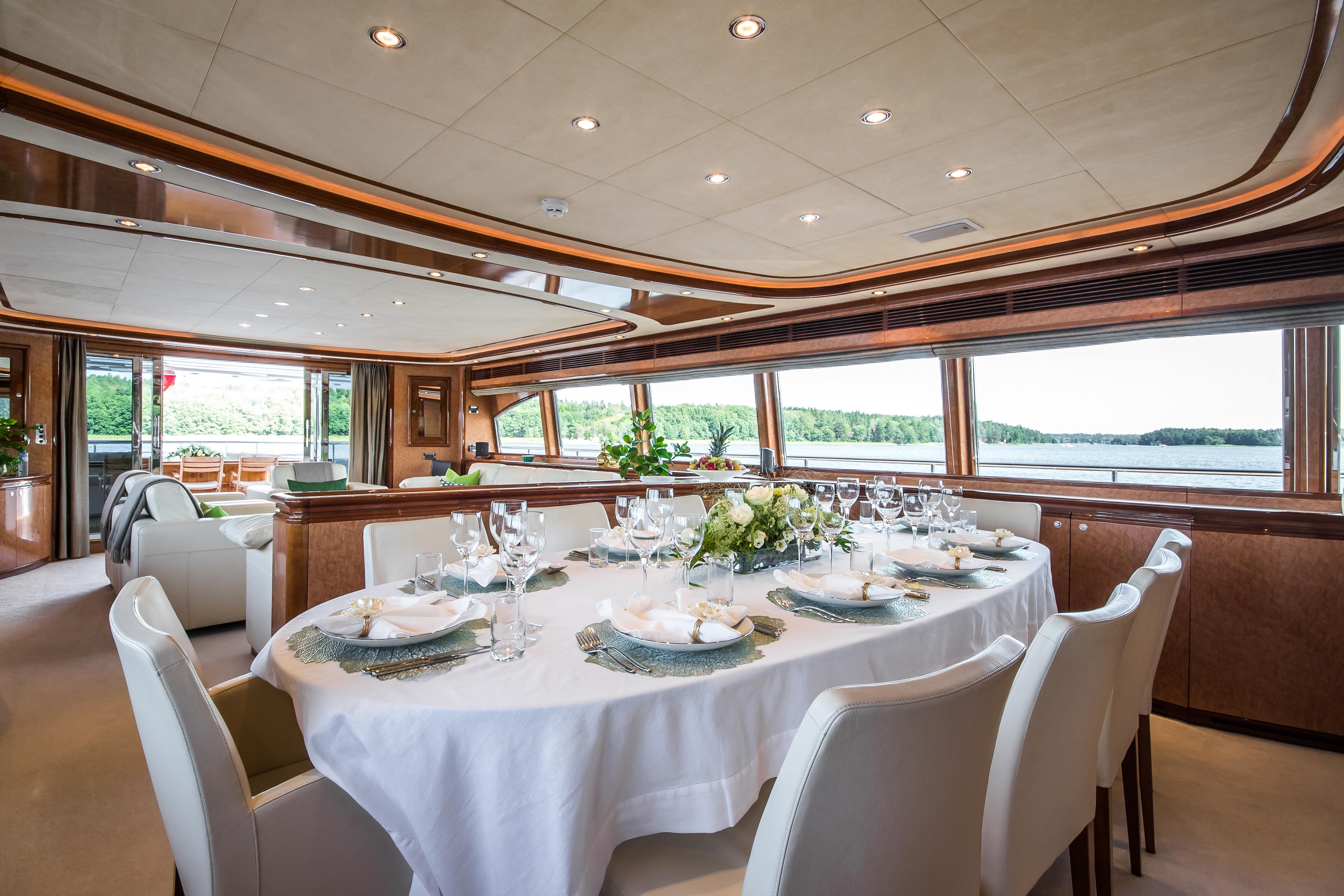 formal dining area.jpg