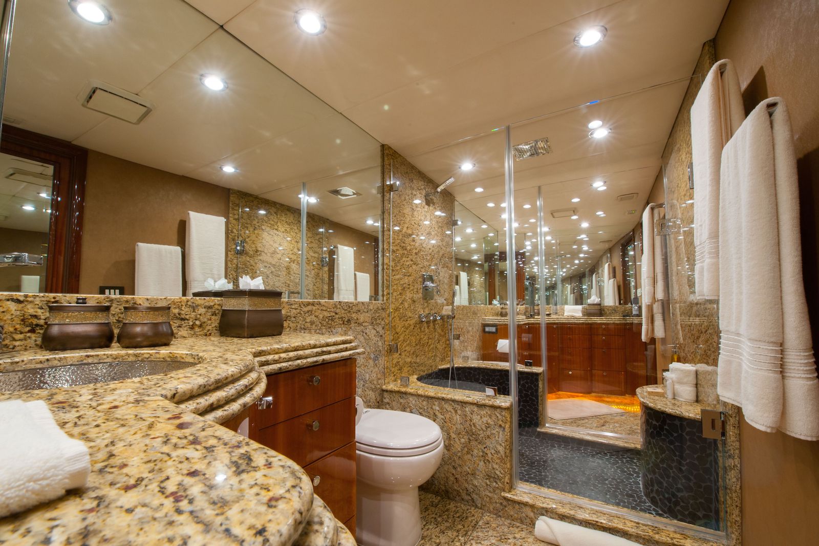  Master Bath.jpg
