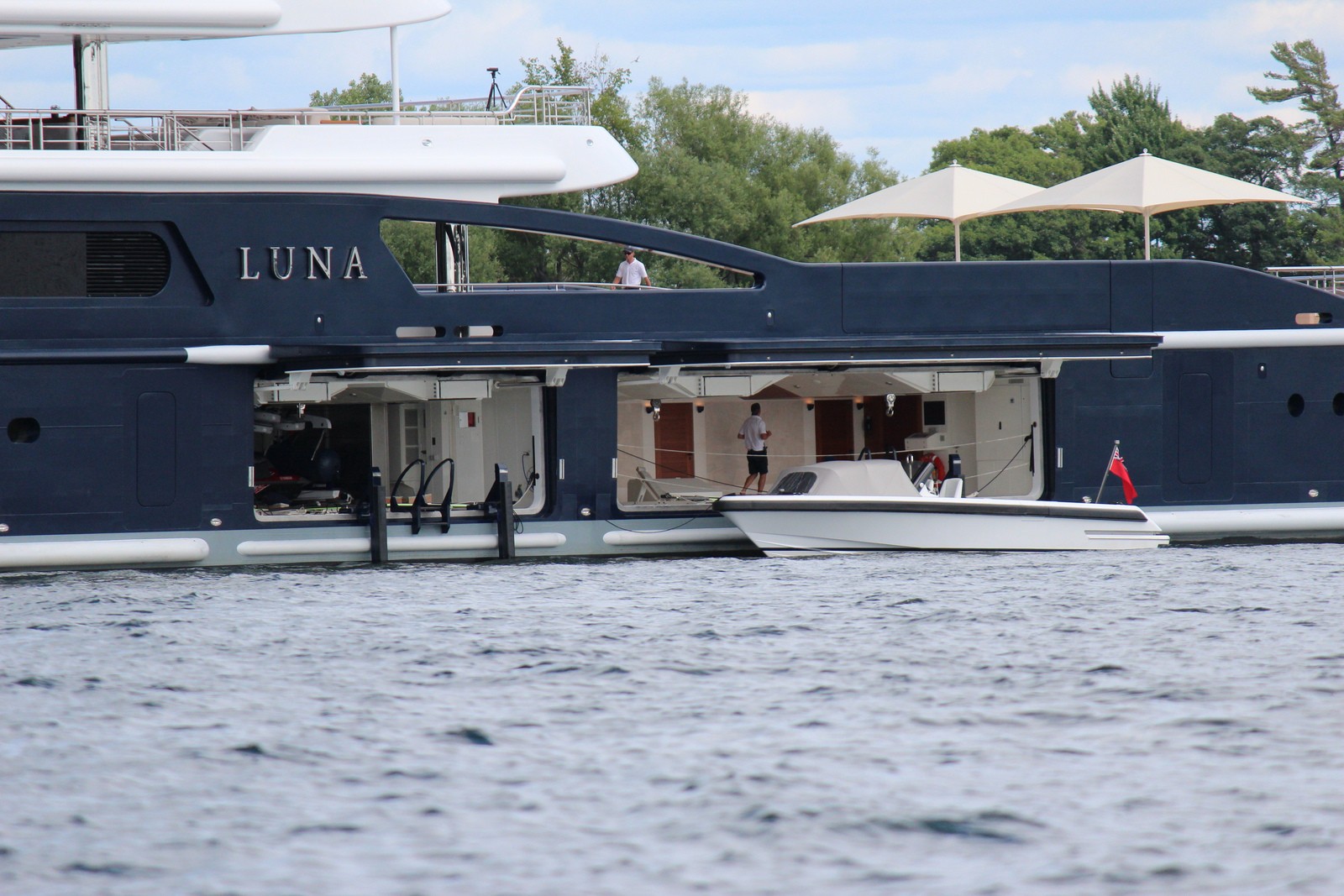 [115m-Yacht-LUNA]-5871-111.jpg