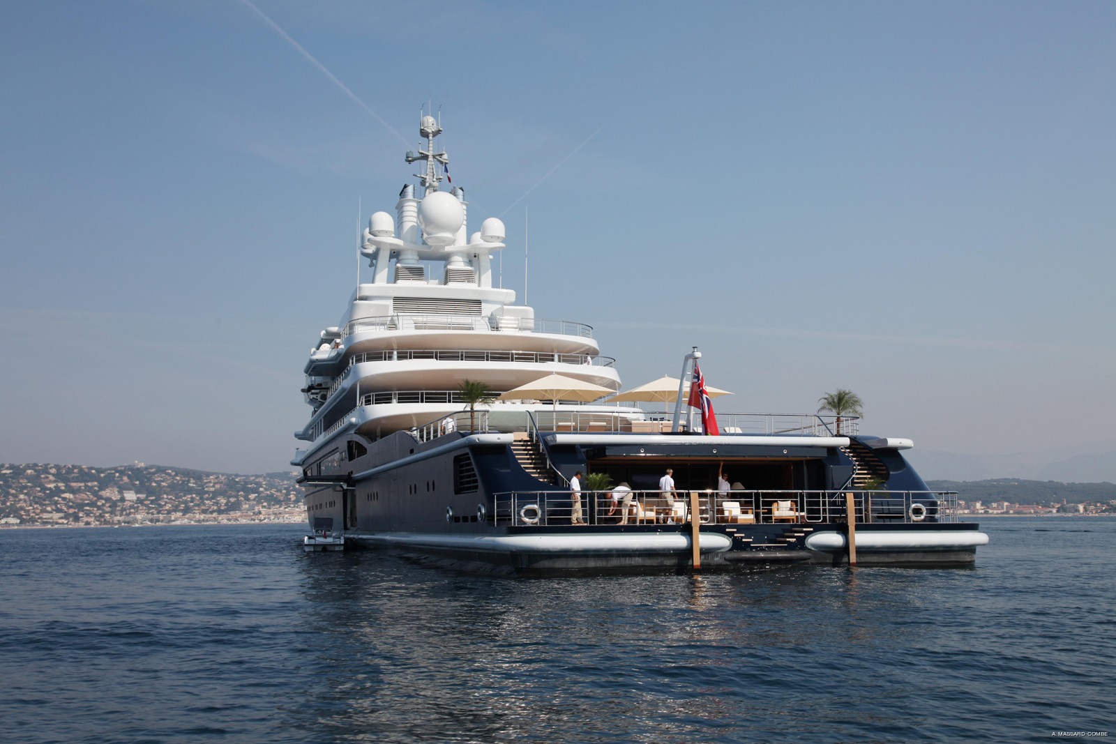 [115m-Yacht-LUNA]-5871-113.jpg