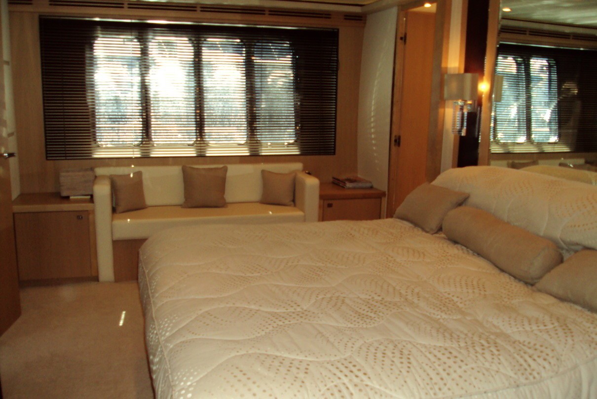 [23m-Yacht-BAGGIO]-5695-147.jpg