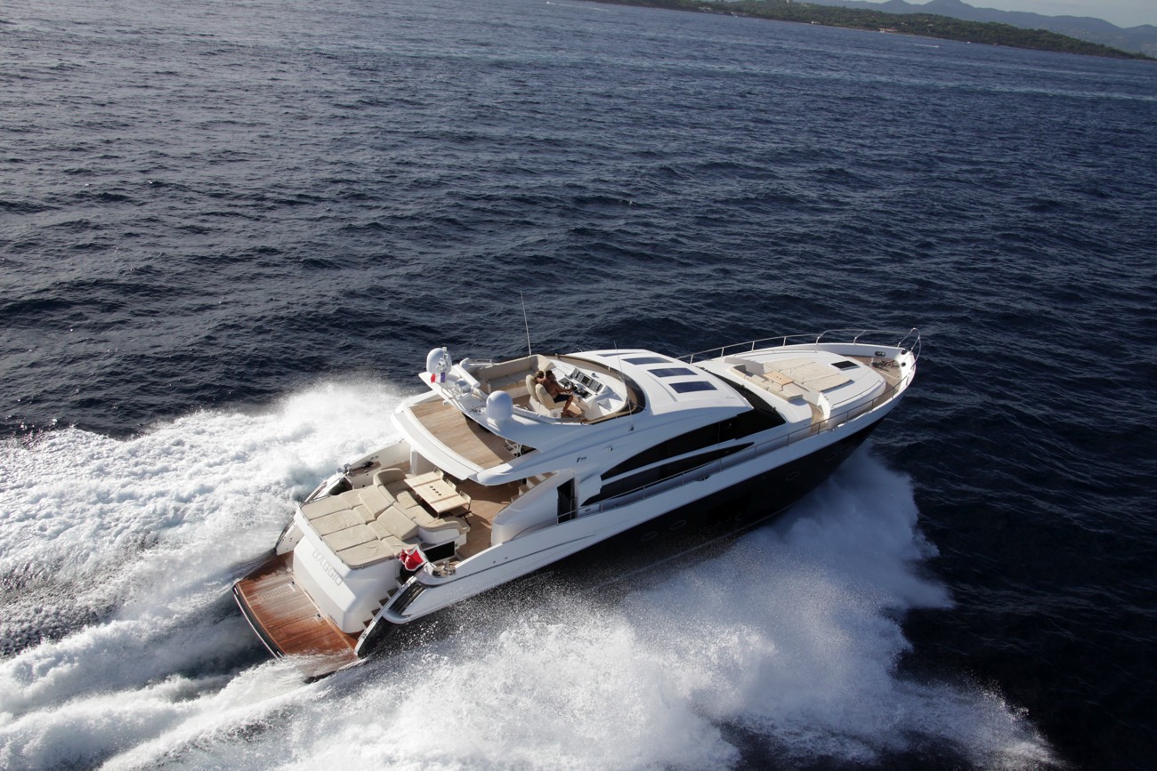 [23m-Yacht-BAGGIO]-5695-158.jpg