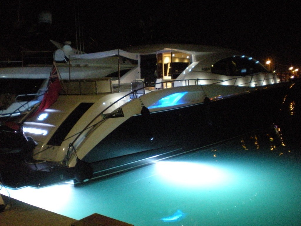 [23m-Yacht-CARBON]-5988-152.jpg