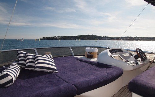 [23m-Yacht-NEW-BEGINNINGS-OF-LONDON]-5947-129.jpg
