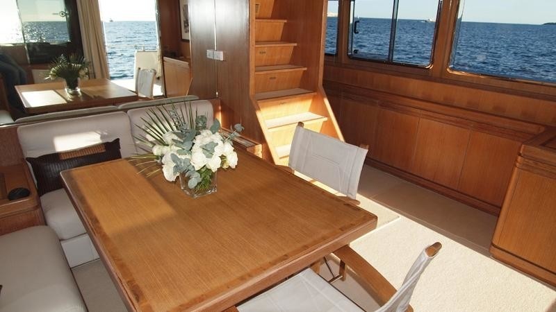 [25m-Yacht-NOON-TEASE]-5799-146.jpg
