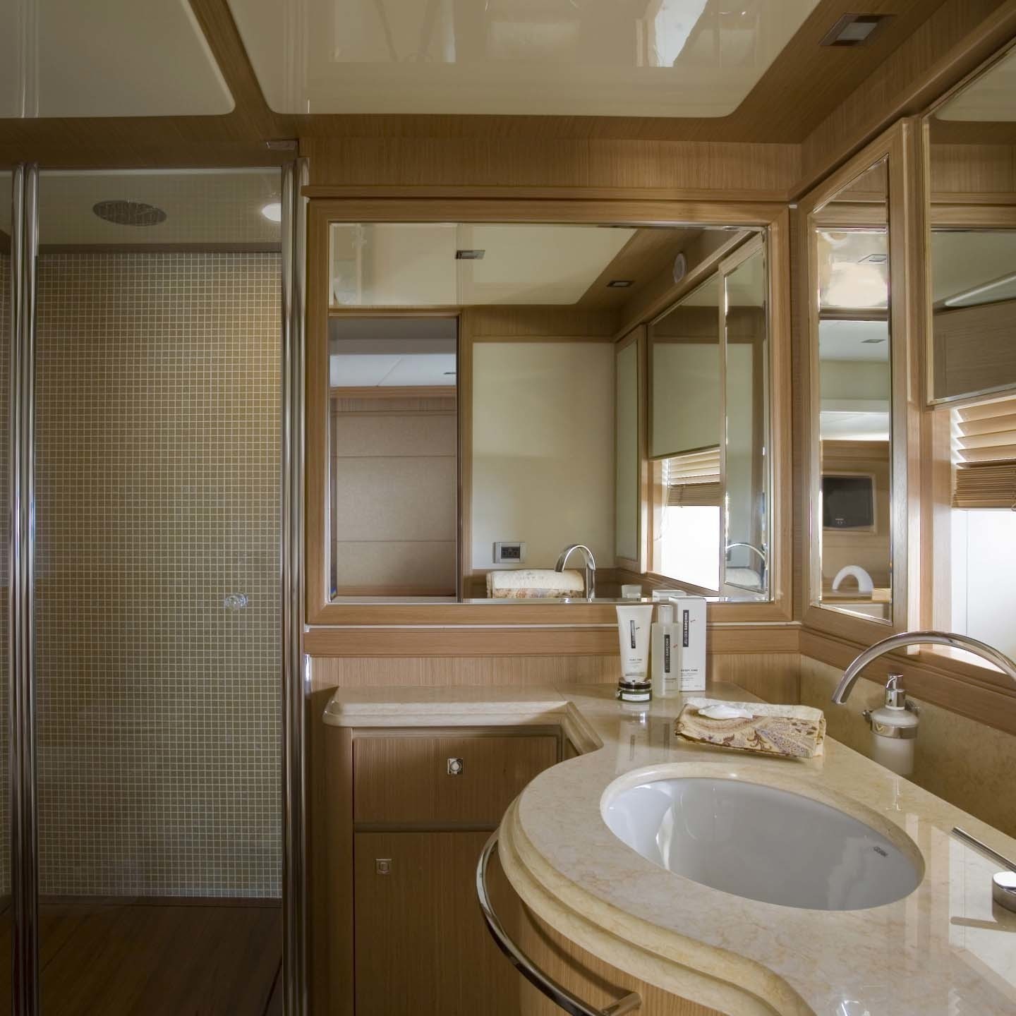 [26m-Yacht-LA-PAUSA]-5701-112.jpg