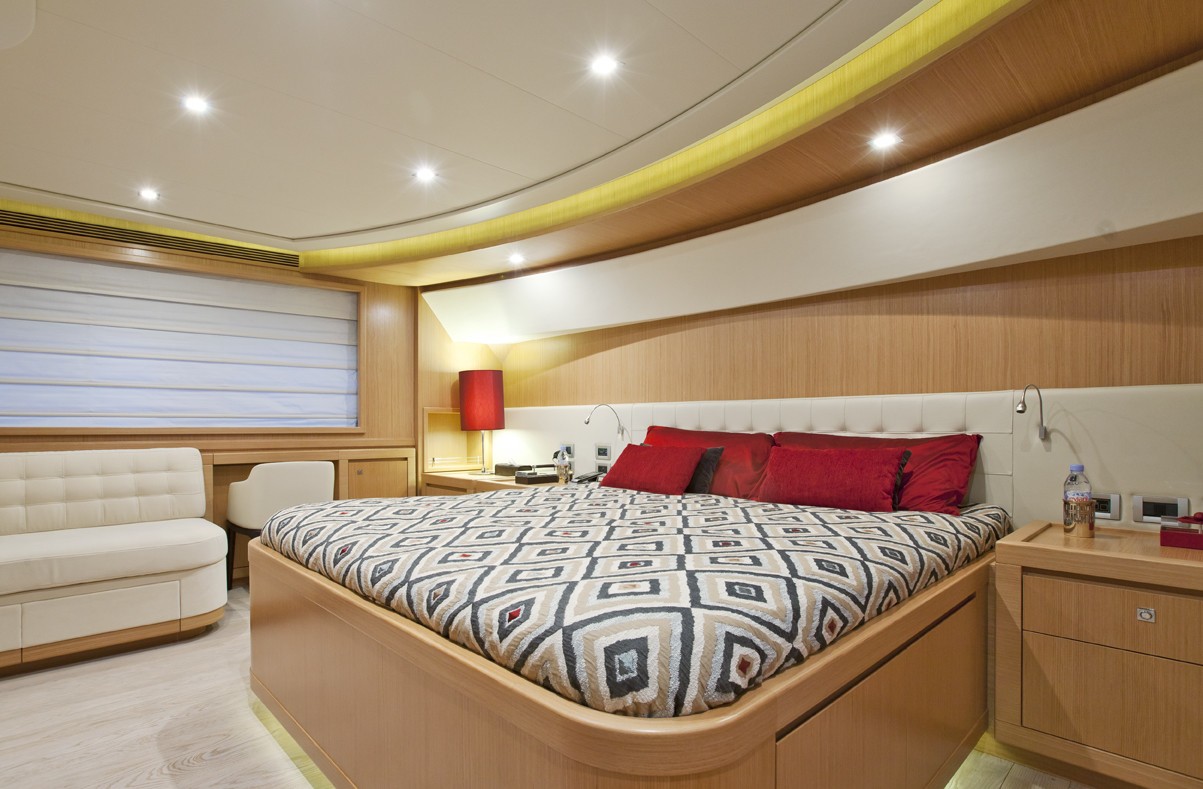 [26m-Yacht-LA-PAUSA]-5701-180.jpg