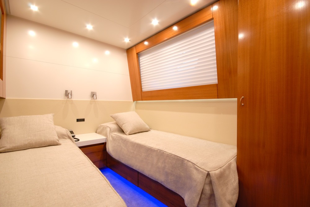 [26m-Yacht-LARMERA]-5899-109.jpg