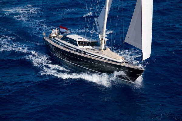 [27m-Yacht-ICARUS]-5637-147.jpg