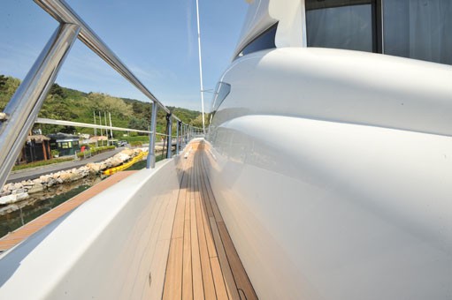 [28m-Yacht-SENSE]-5667-50.jpg