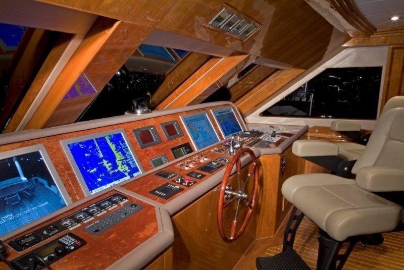 [29m-Yacht-TIGERS-EYE]-5907-169.jpg