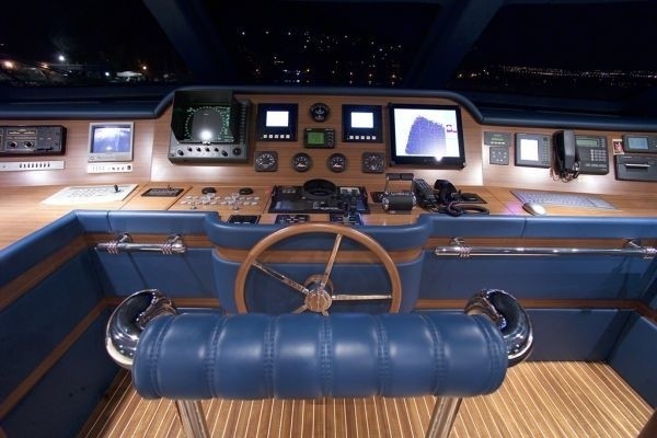 [30m-Yacht-ENIGMA]-5829-135.jpg