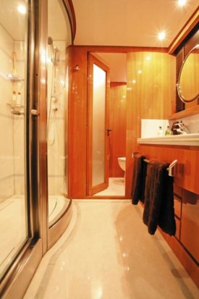 [30m-Yacht-LADY-LUCK]-5367-153.jpg