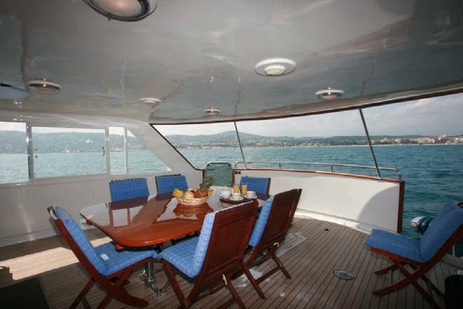 [30m-Yacht-LADY-ROXANNE]-5809-99.jpg
