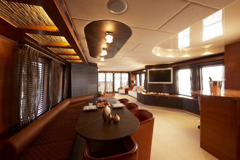 [30m-Yacht-MAXIMUS]-5879-171.jpg
