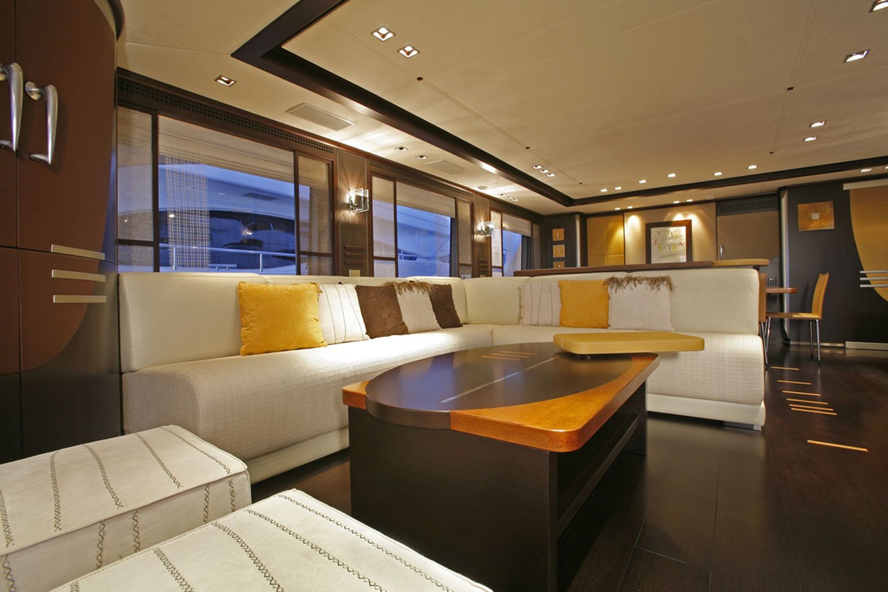 [30m-Yacht-QUID-PRO-QUO]-5806-106.jpg