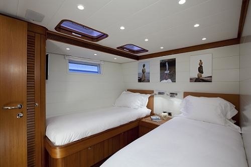 [30m-Yacht-VIRAGO]-5752-147.jpg
