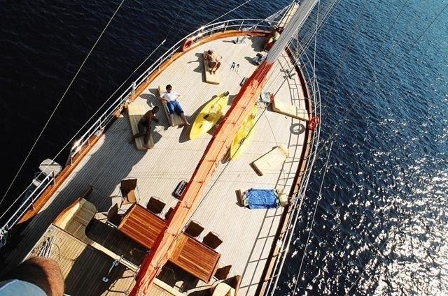 [32m-Yacht-QUASART]-5787-89.jpg