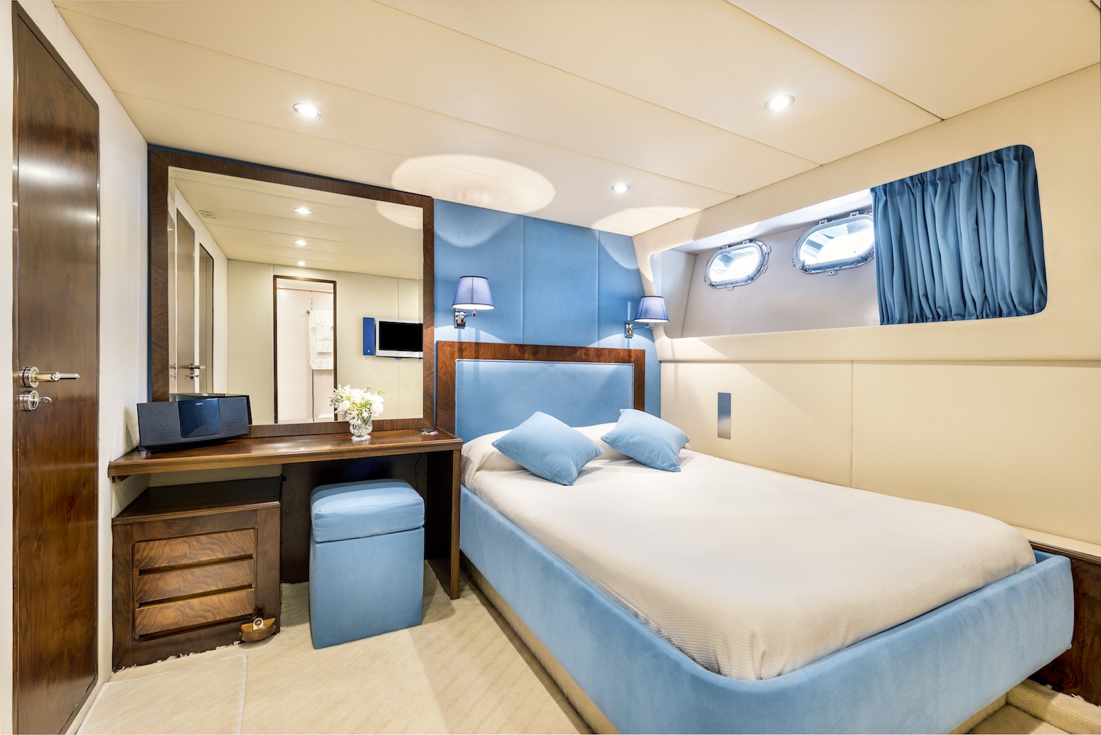 [33m-Yacht-ANTISAN]-5808-101.jpg