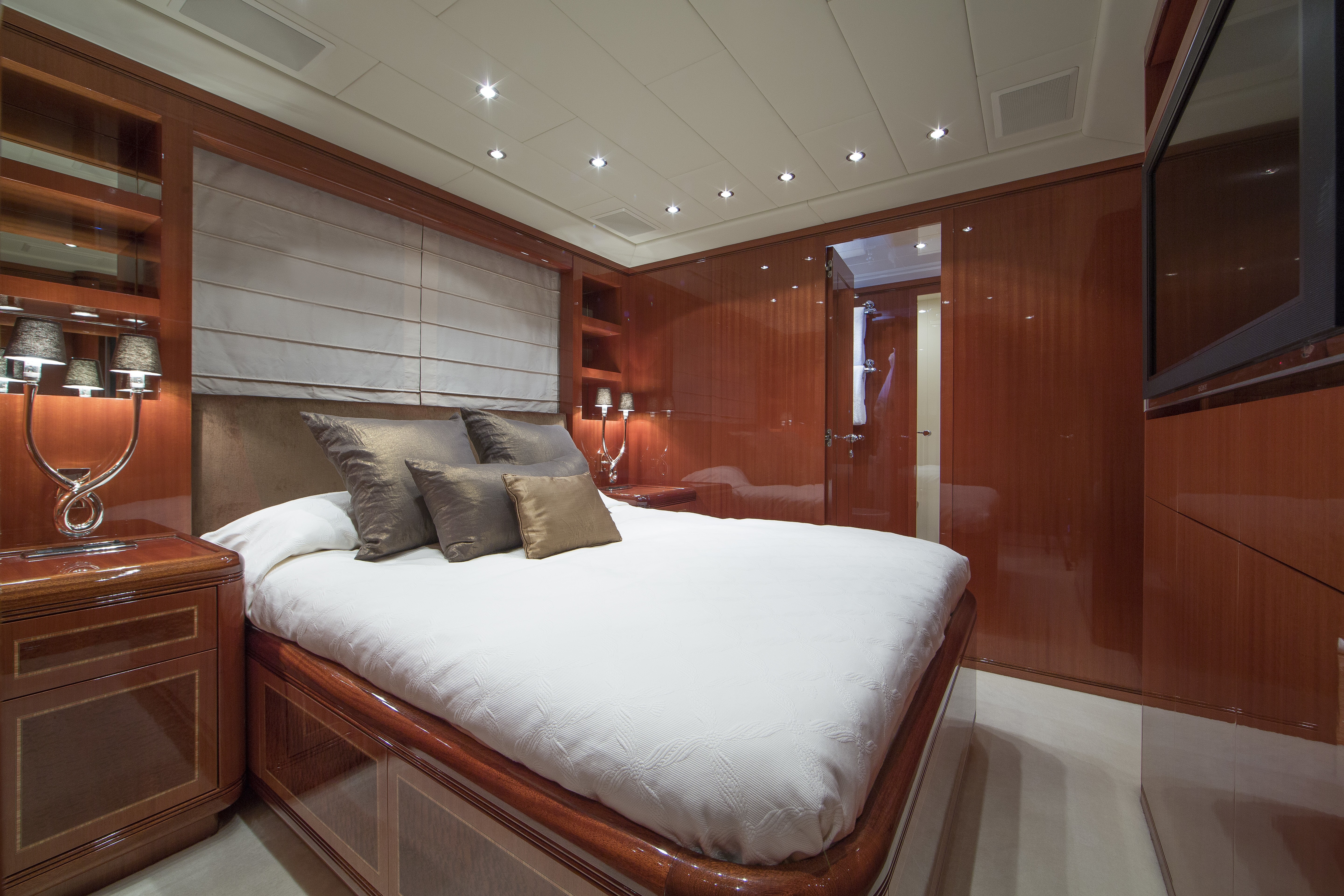 [33m-Yacht-HERCULES-1]-5965-109.jpg