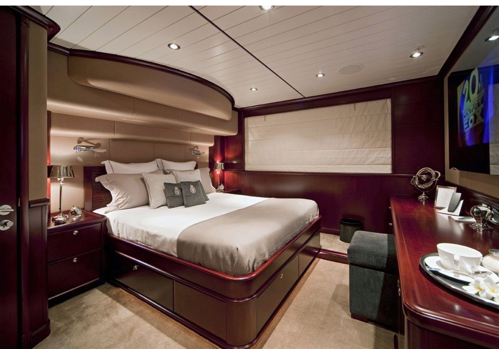 [35m-Yacht-KOI]-554-113.jpg