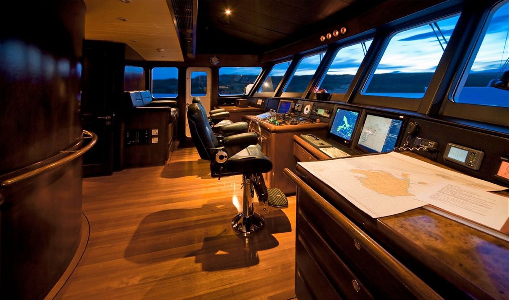 [35m-Yacht-KOI]-554-28.jpg