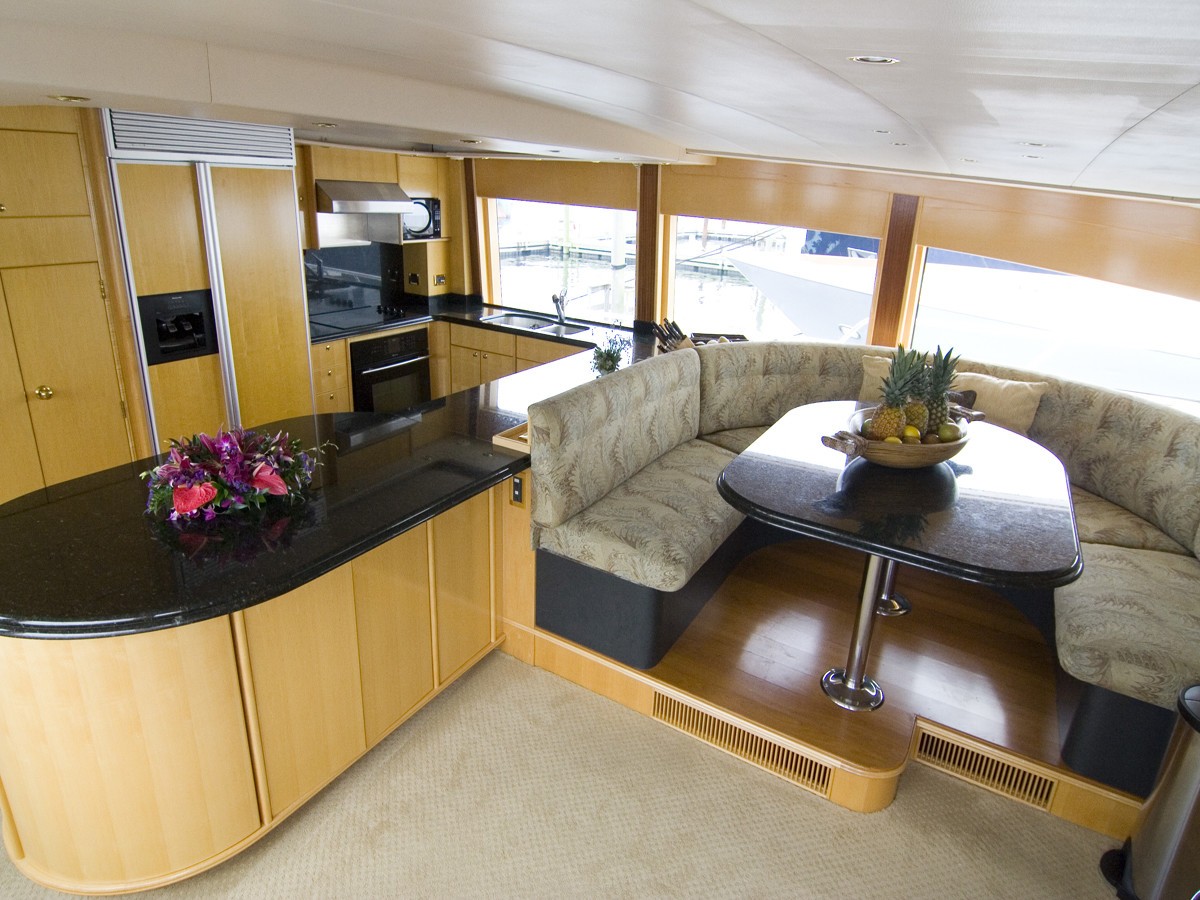 [35m-Yacht-SANS-SOUCI]-5659-201.jpg