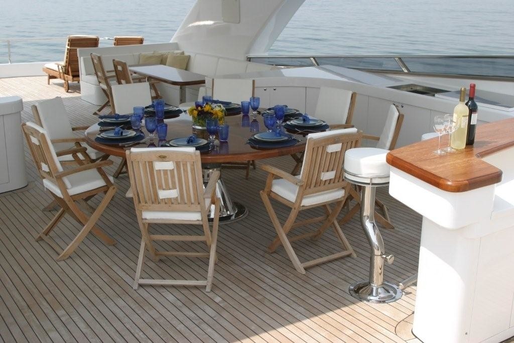 [36m-Yacht-AZURE-SKY]-5948-131.jpg
