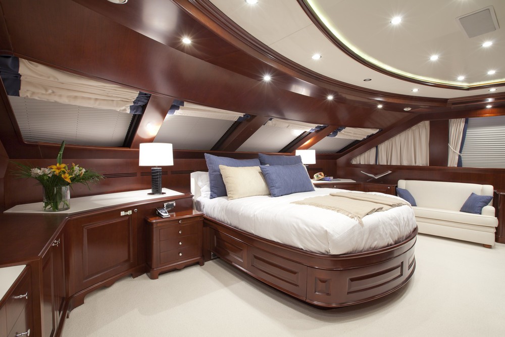 [36m-Yacht-RED-ANCHOR]-5646-46.jpg