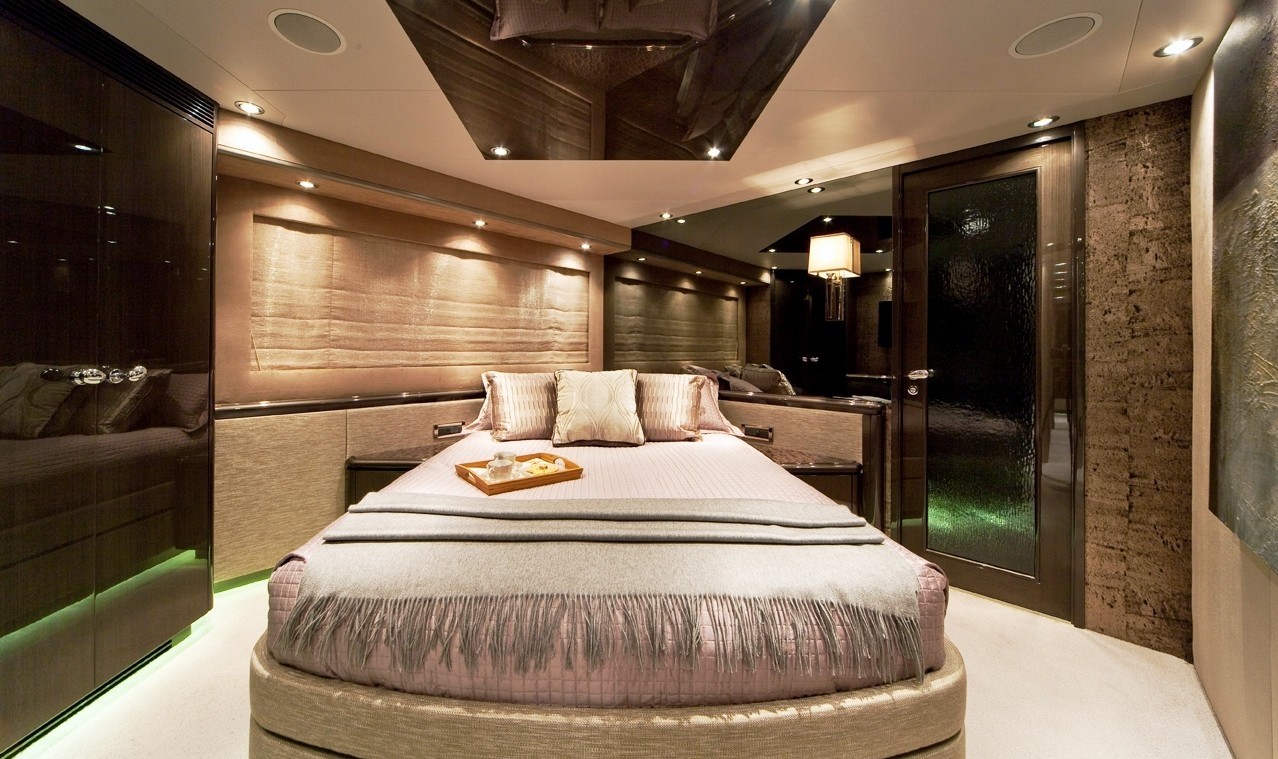 [36m-Yacht-STREGA]-5731-124.jpg