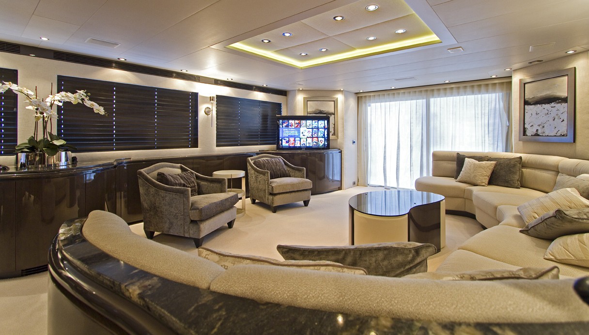 [36m-Yacht-STREGA]-5731-147.jpg