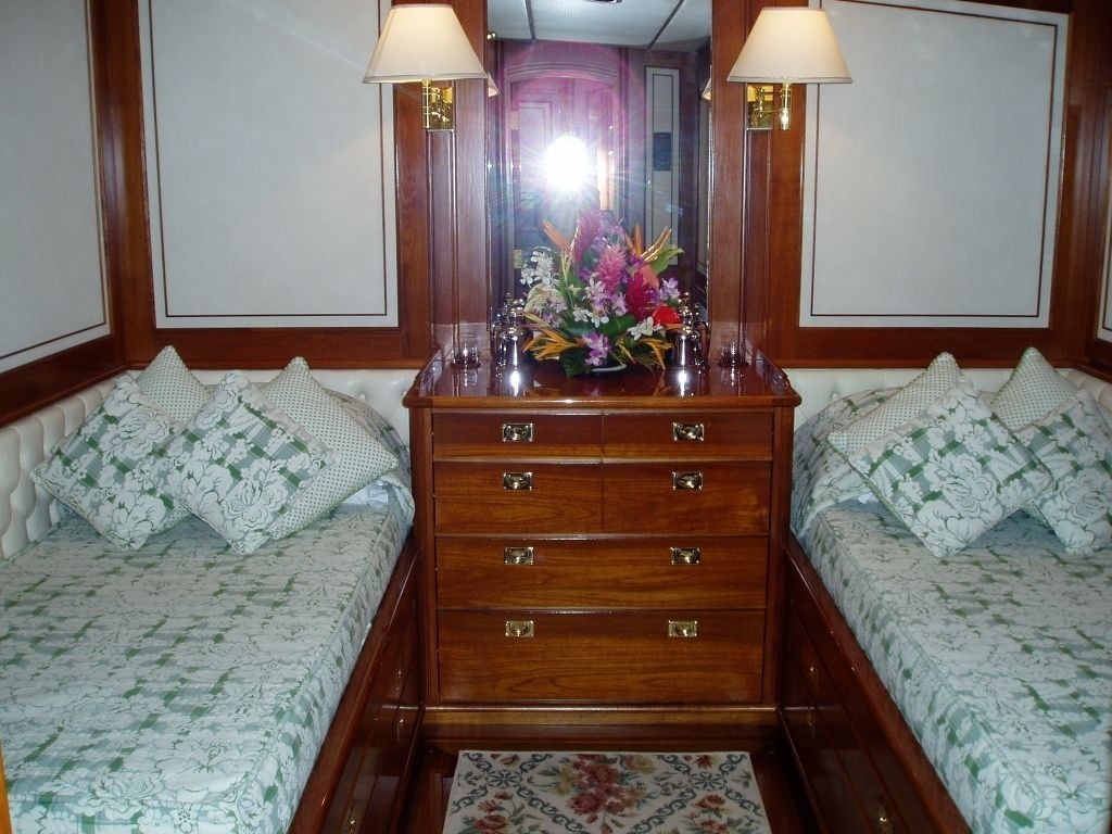 [37m-Yacht-GALILEO-G]-5865-65.jpg