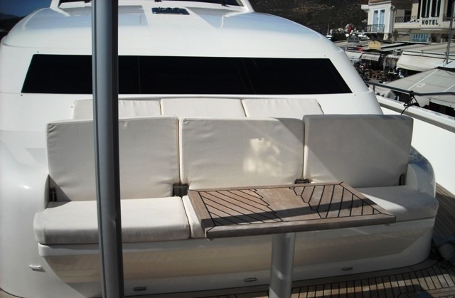 [37m-Yacht-PARENTHESIS]-5692-128.jpg