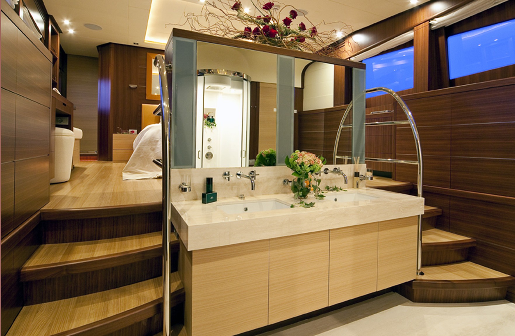 [37m-Yacht-SOIREE]-5971-106.jpg
