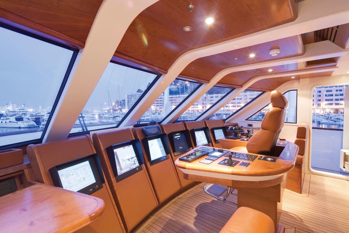[38m-Yacht-NORTHLANDER]-5918-167.jpg