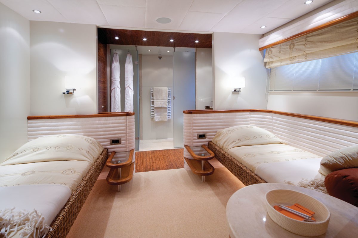 [38m-Yacht-NORTHLANDER]-5918-50.jpg