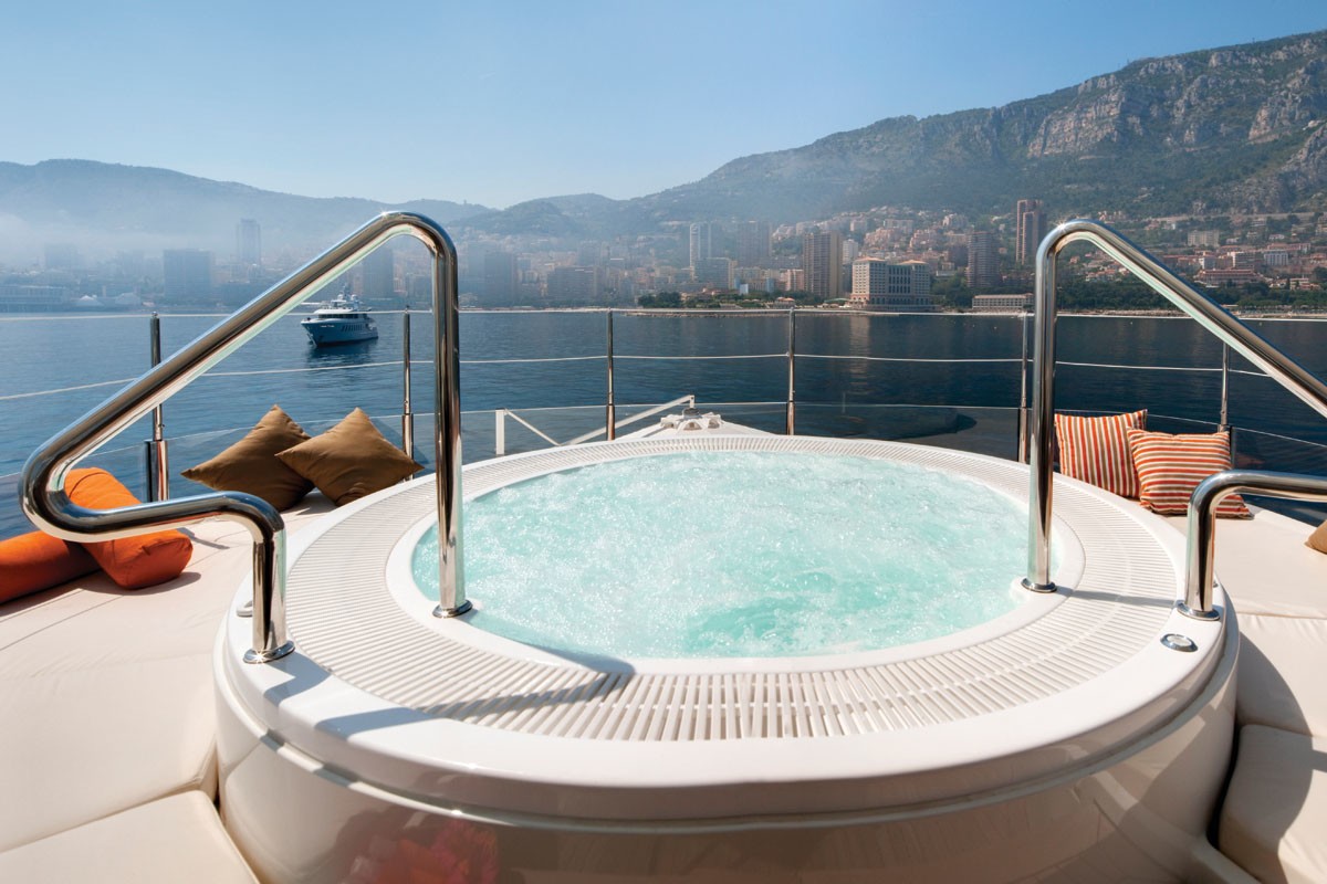 [38m-Yacht-NORTHLANDER]-5918-89.jpg