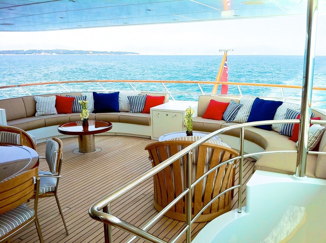 [39m-Yacht-REVELRY]-5658-141.jpg