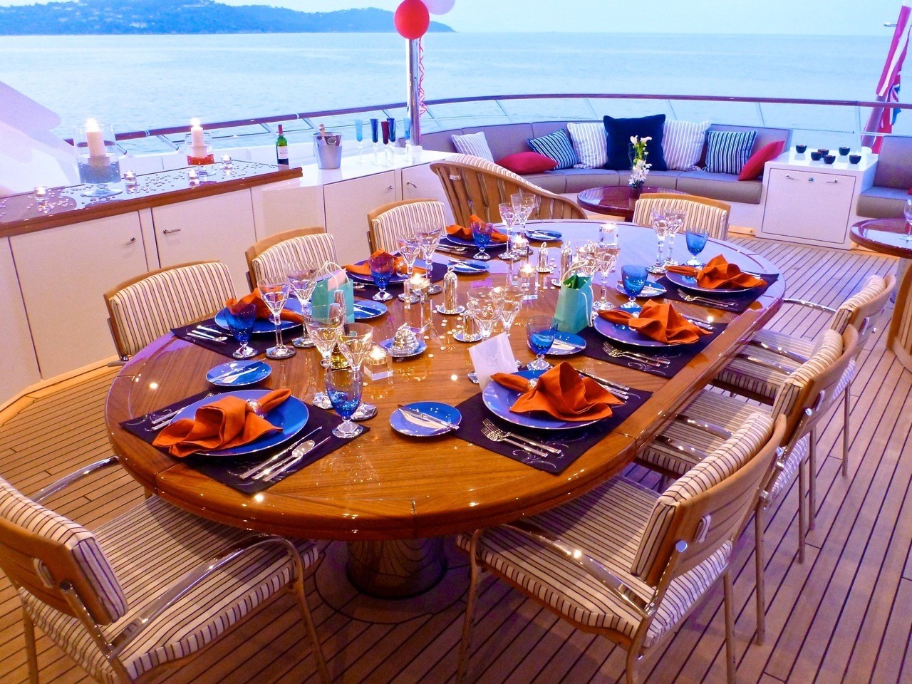[39m-Yacht-REVELRY]-5658-175.jpg