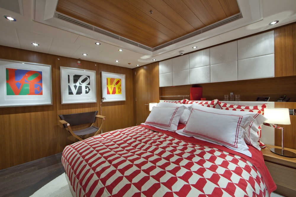 [39m-Yacht-REVELRY]-5658-208.jpg