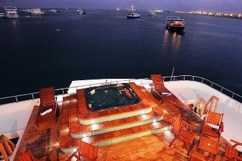Siar Moschini Build / Golden Yachts Refit