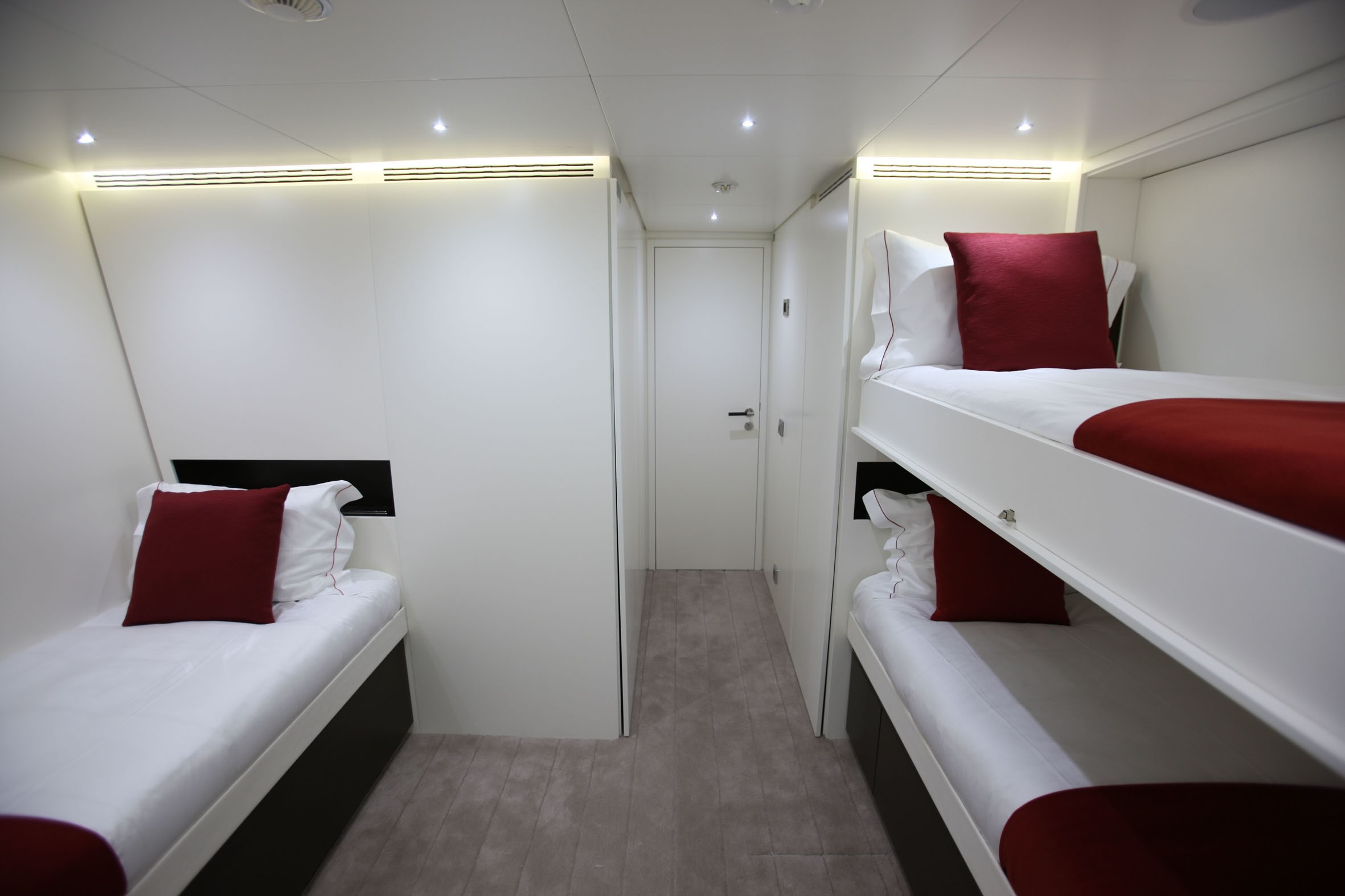 [41m-Yacht-OCEAN-SAPPHIRE]-5687-103.jpg