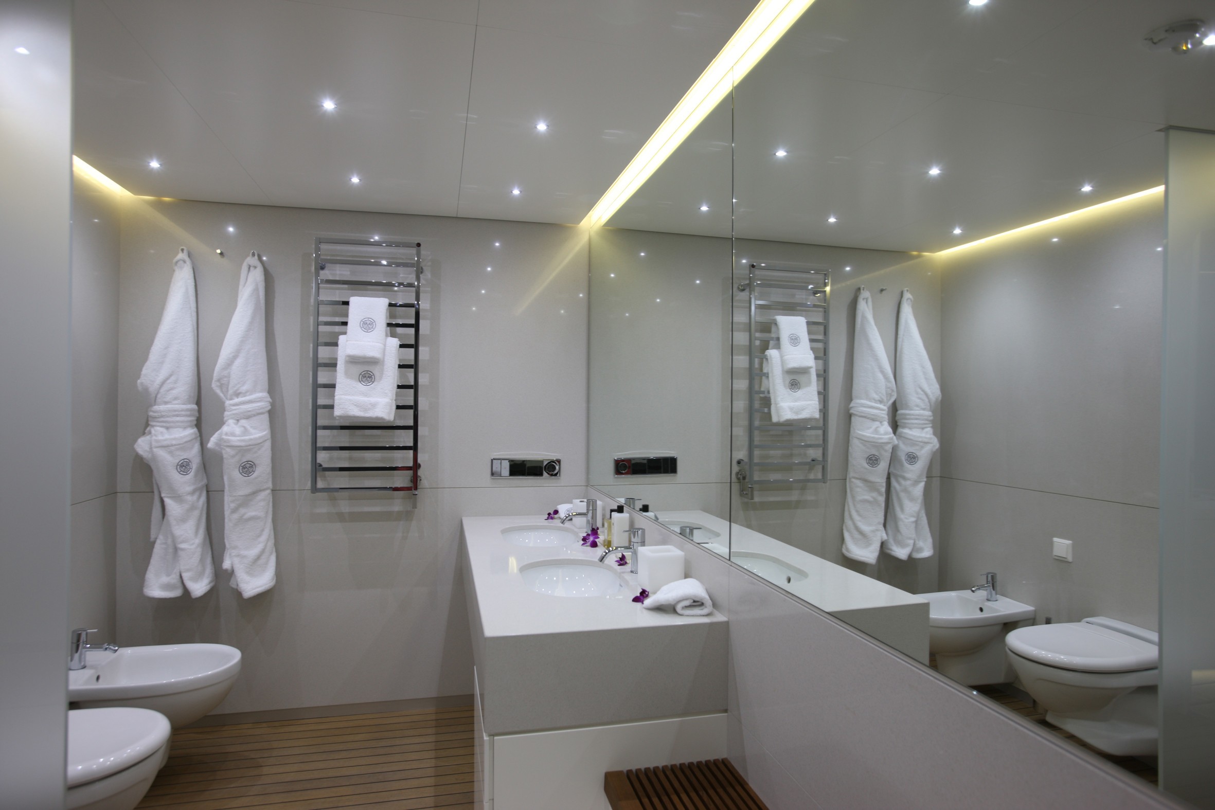 [41m-Yacht-OCEAN-SAPPHIRE]-5687-128.jpg