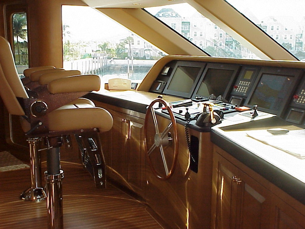 [42m-Yacht-MONA-LIZA]-5821-108.jpg