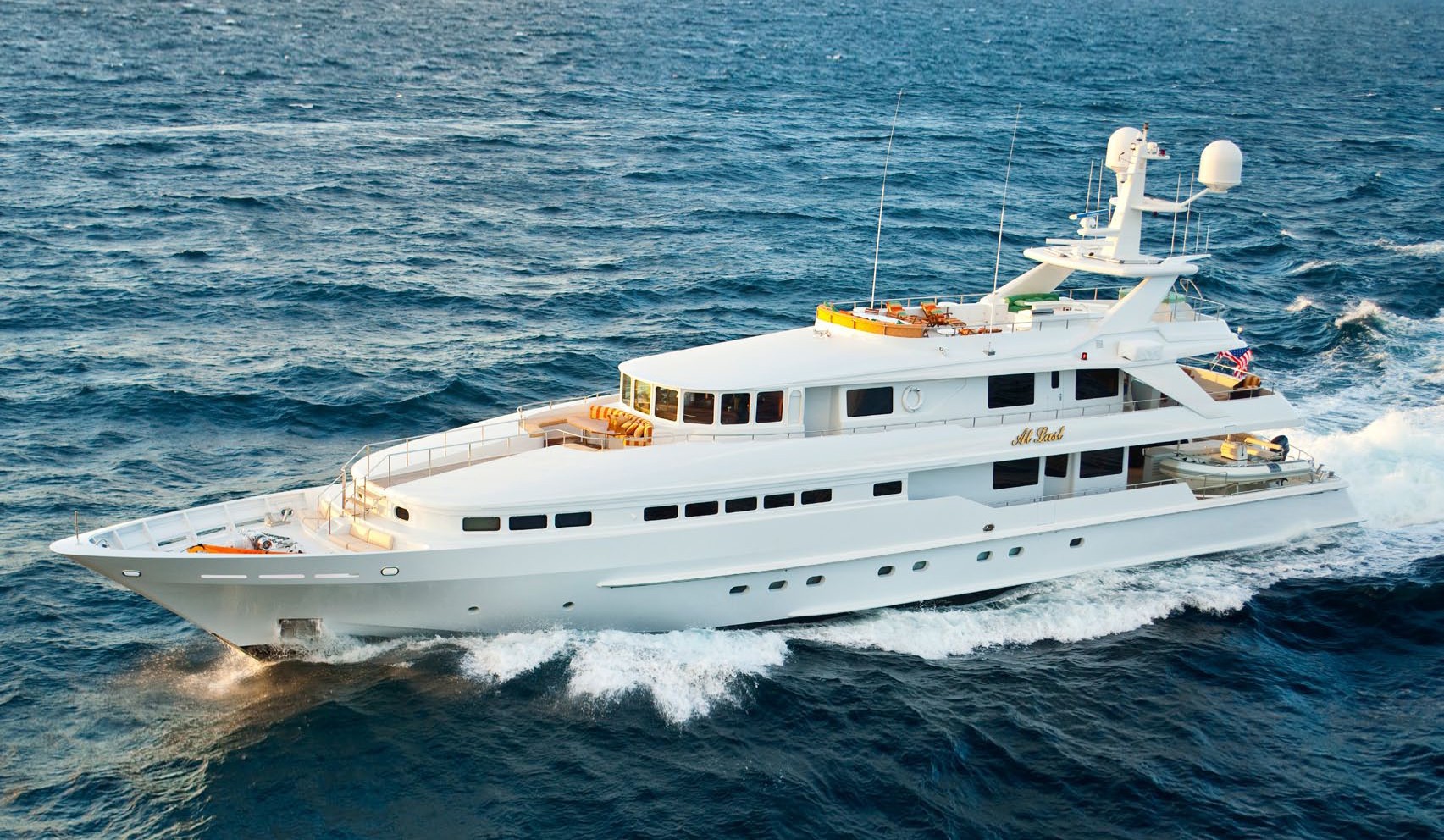 [44m-Yacht-AT-LAST]-5625-19.jpg