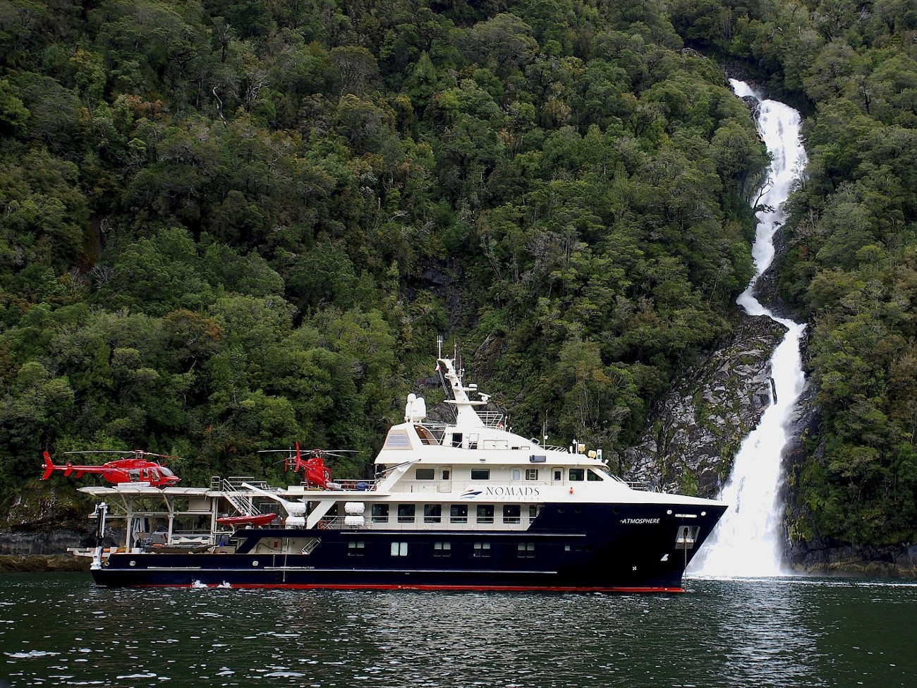 [45m-Yacht-ATMOSPHERE]-5648-21.jpg