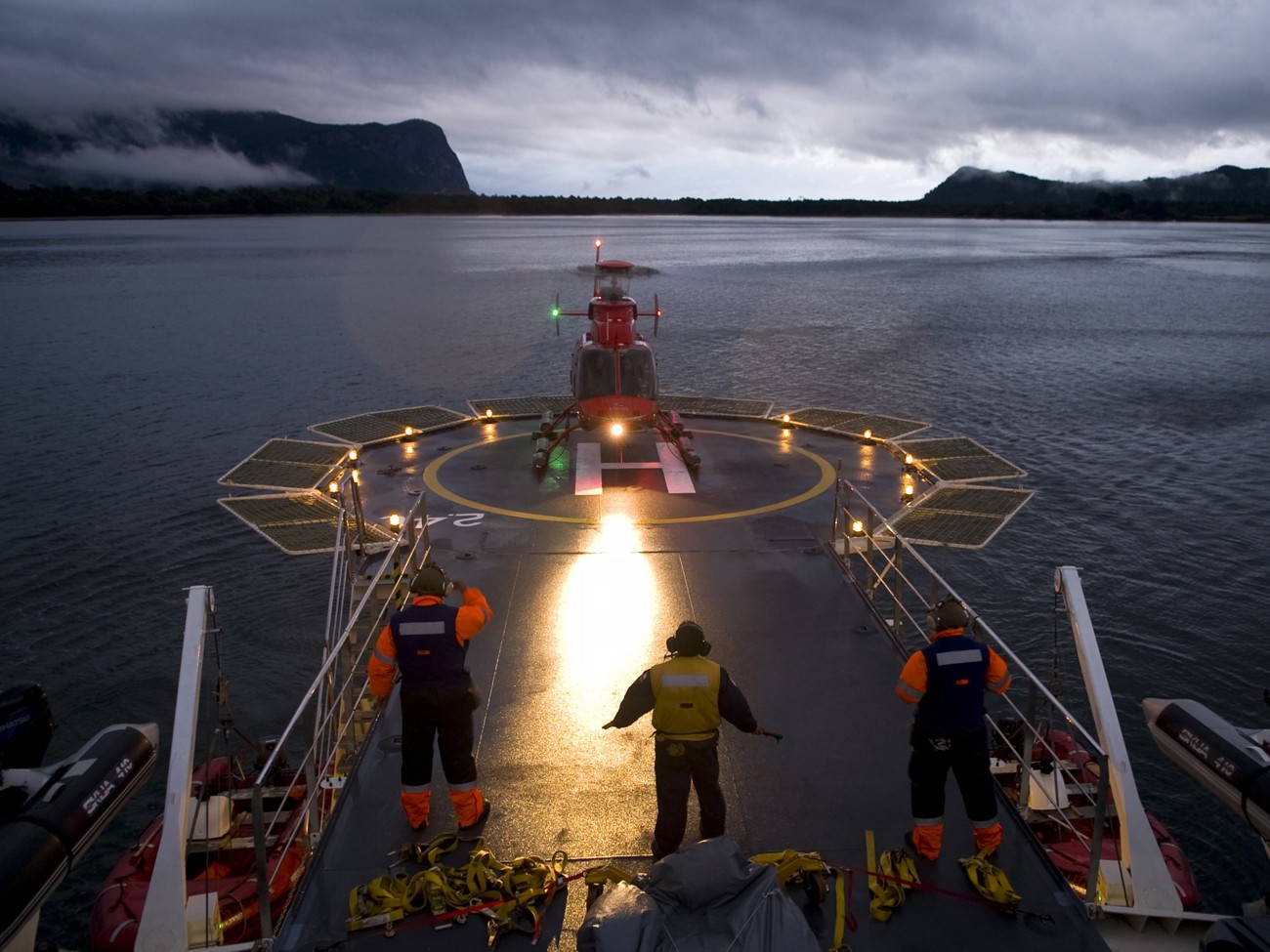 [45m-Yacht-ATMOSPHERE]-5648-82.jpg